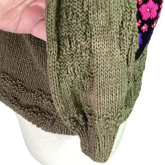 Vintage 80s Sweater Womens L Green Multi Floral Embroidered Long Sleeves Chunky - Picture 5 of 8